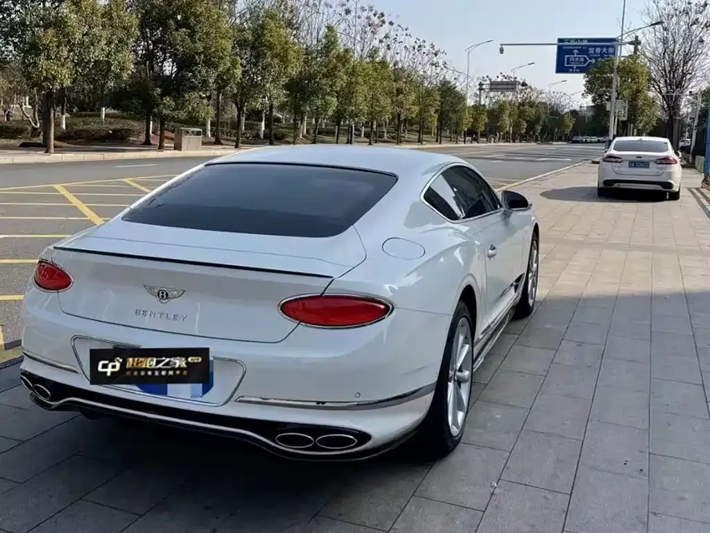 Bentley Continental — фото 4