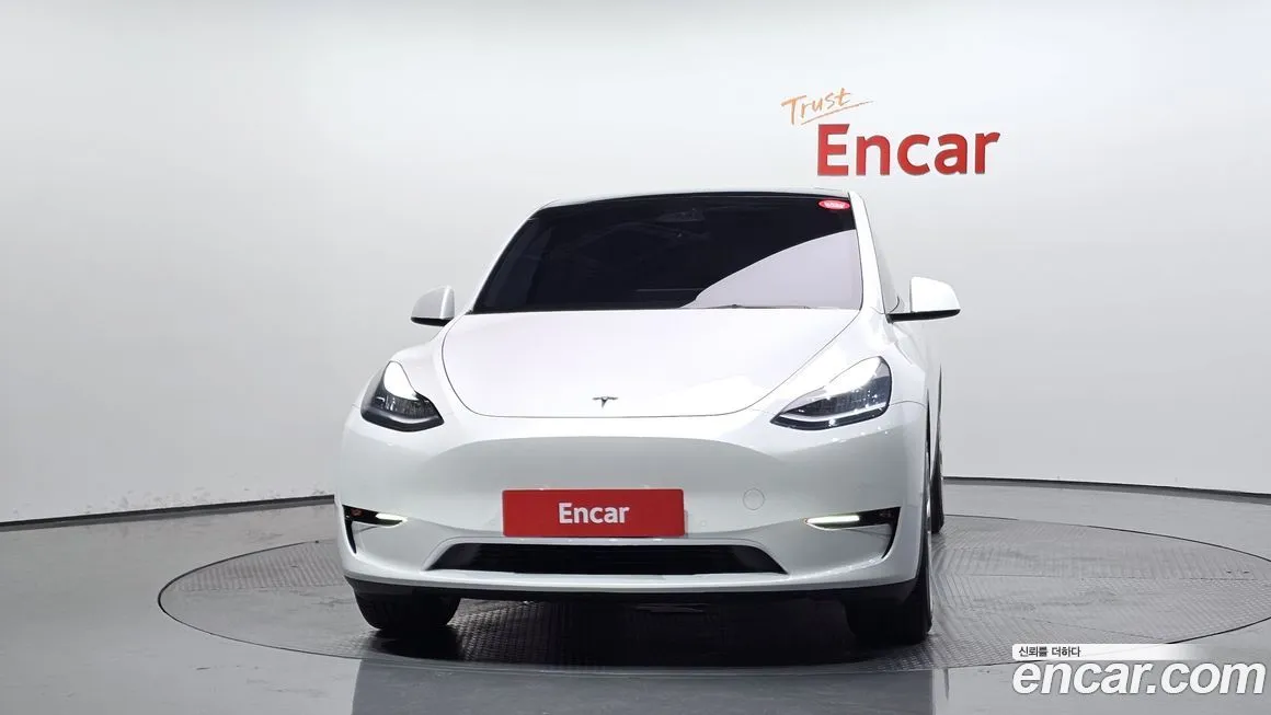 Tesla Model Y — фото 3