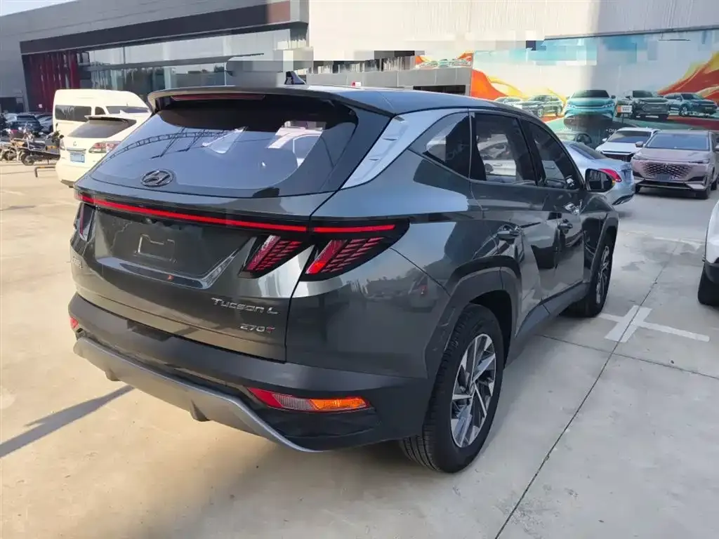 Hyundai Tucson — фото 7