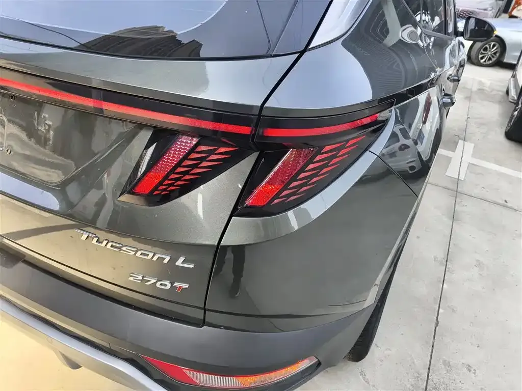 Hyundai Tucson — фото 8