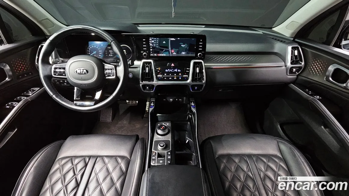 Kia Sorento — фото 7