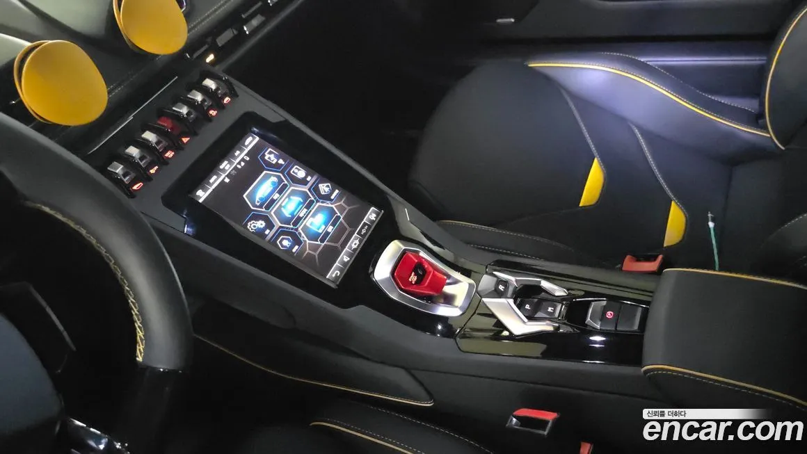 Lamborghini Huracan — фото 7