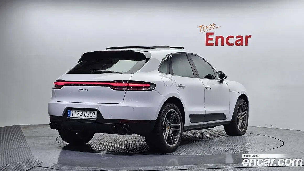 Porsche Macan — фото 2