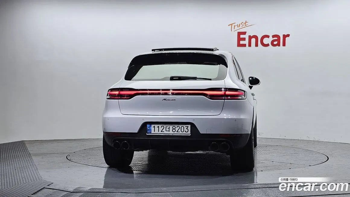 Porsche Macan — фото 4
