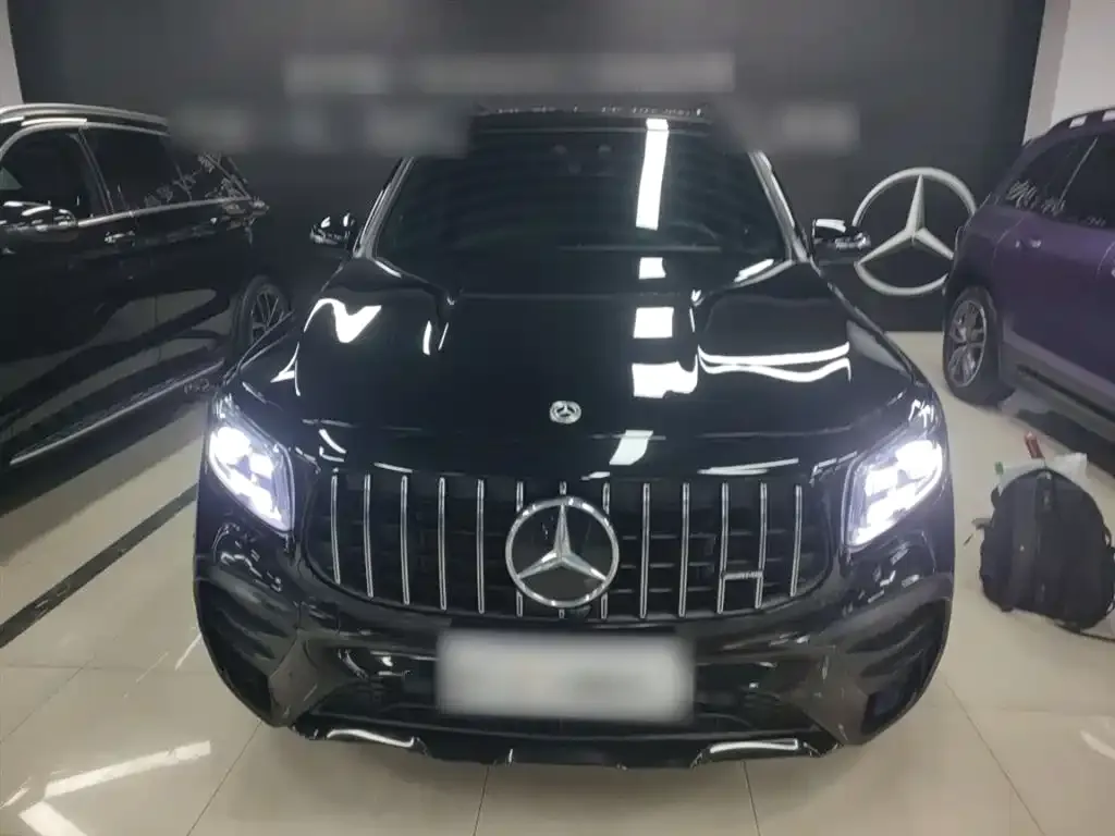 Mercedes-Benz GLB AMG — фото 3