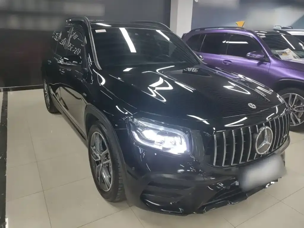 Mercedes-Benz GLB AMG — фото 4