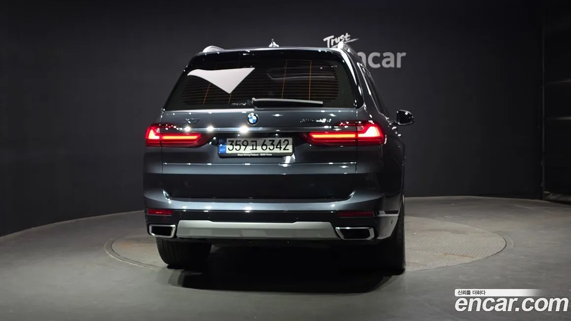 BMW X7 — фото 4