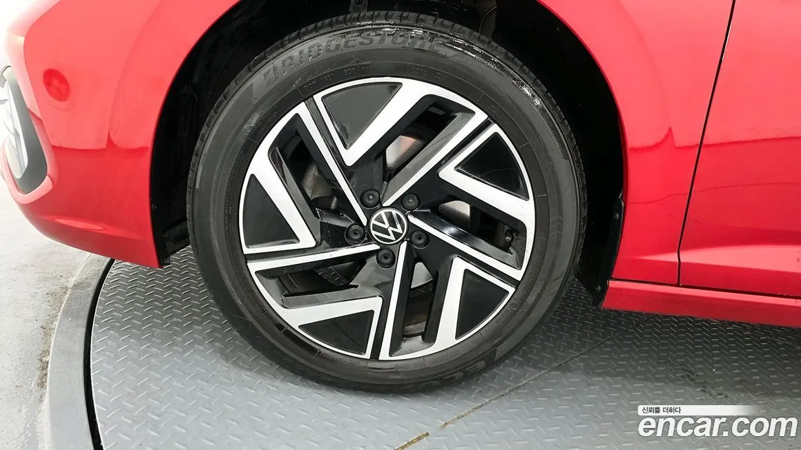 Volkswagen Jetta — фото 5