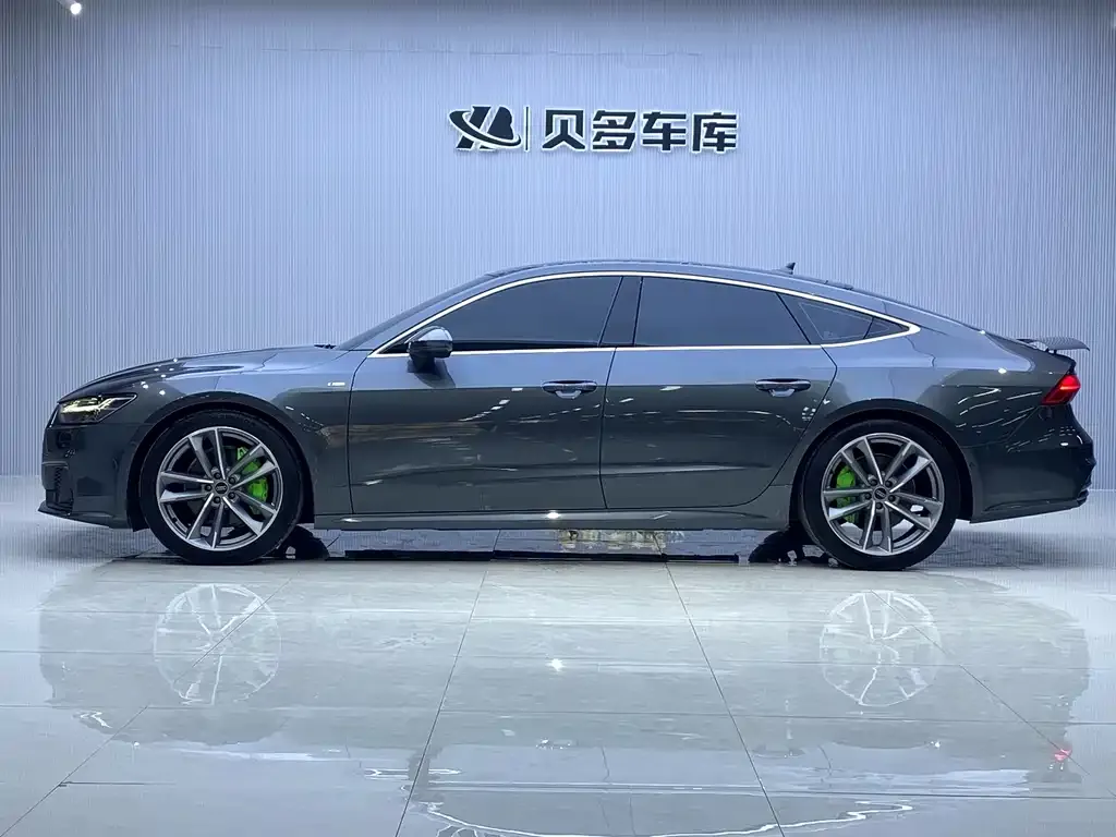 Audi A7 — фото 5