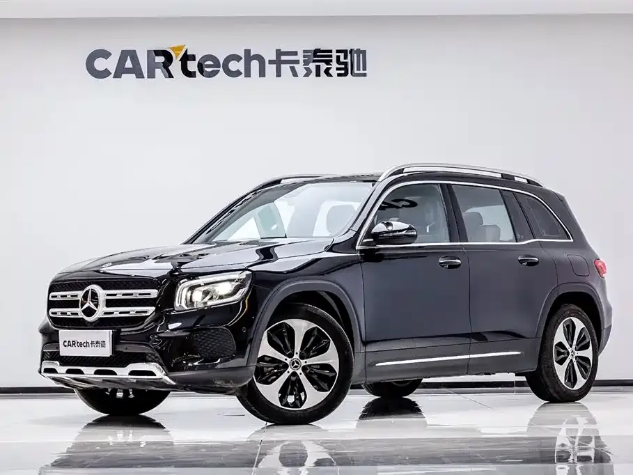 Mercedes-Benz GLB — фото 1