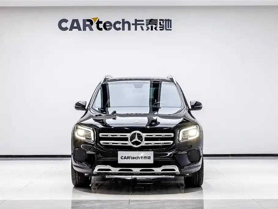 Mercedes-Benz GLB — фото 2