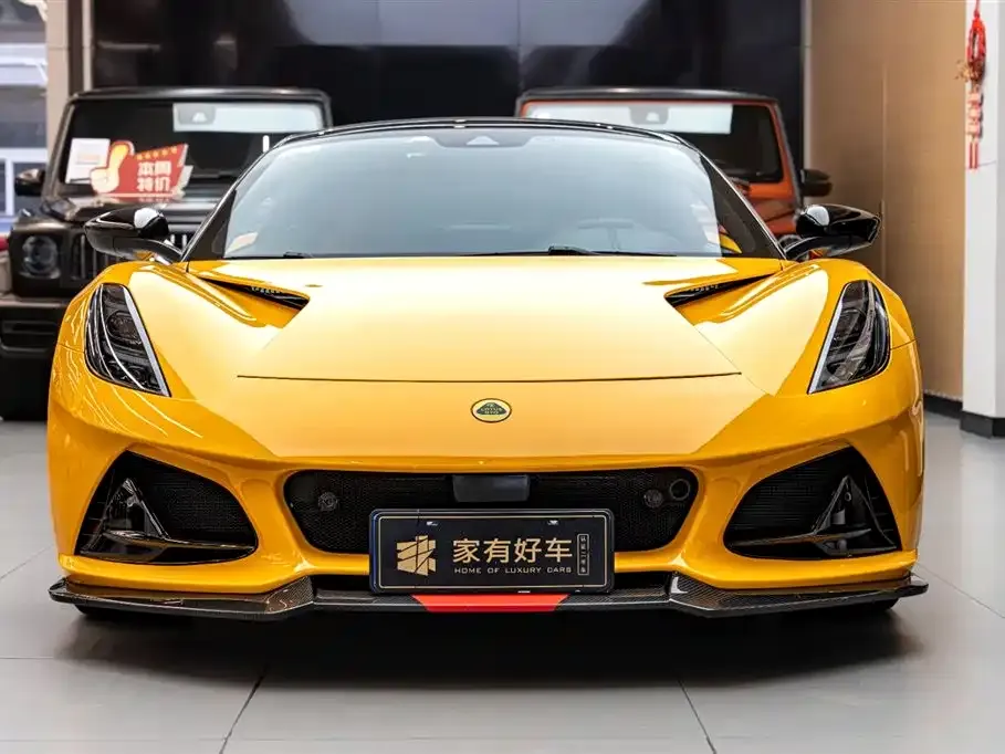 Lotus Emira — фото 2