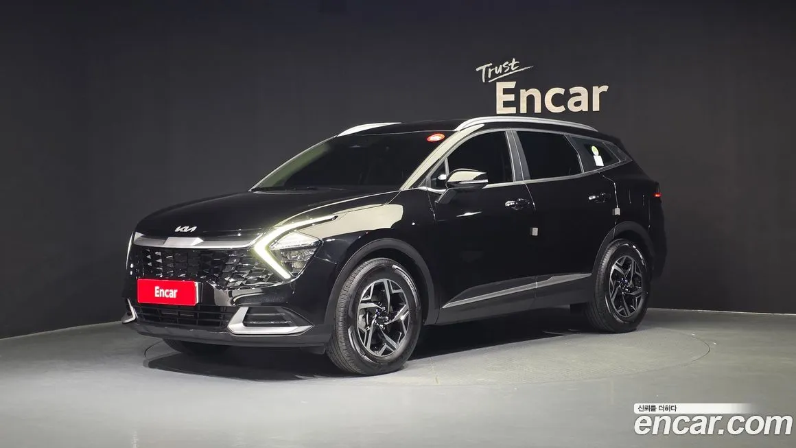 Kia Sportage — фото 1