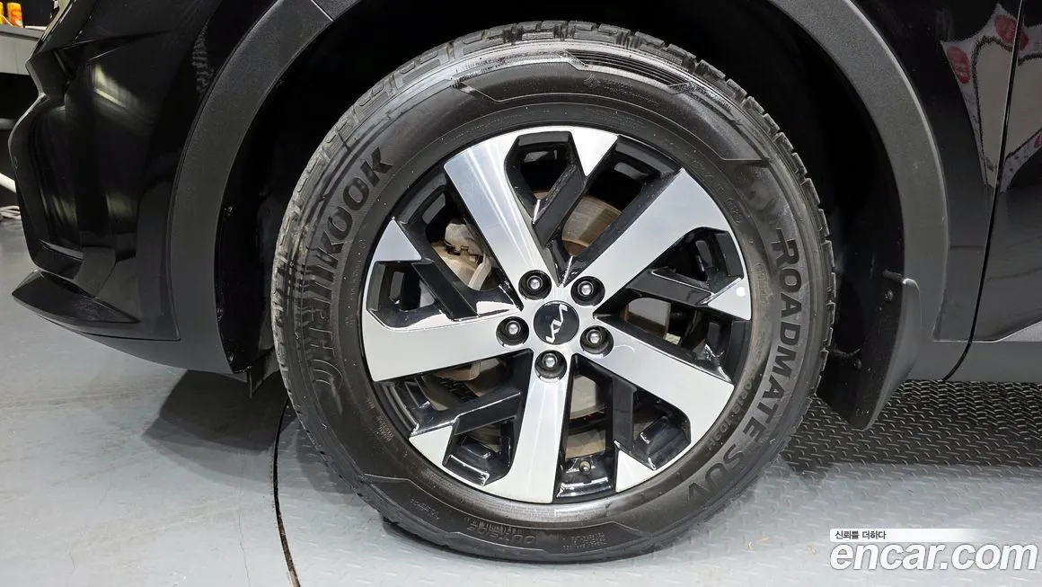 Kia Sorento — фото 5