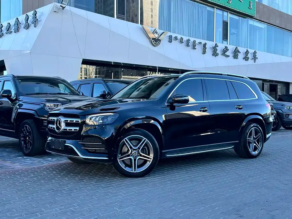 Mercedes-Benz GLS — фото 1