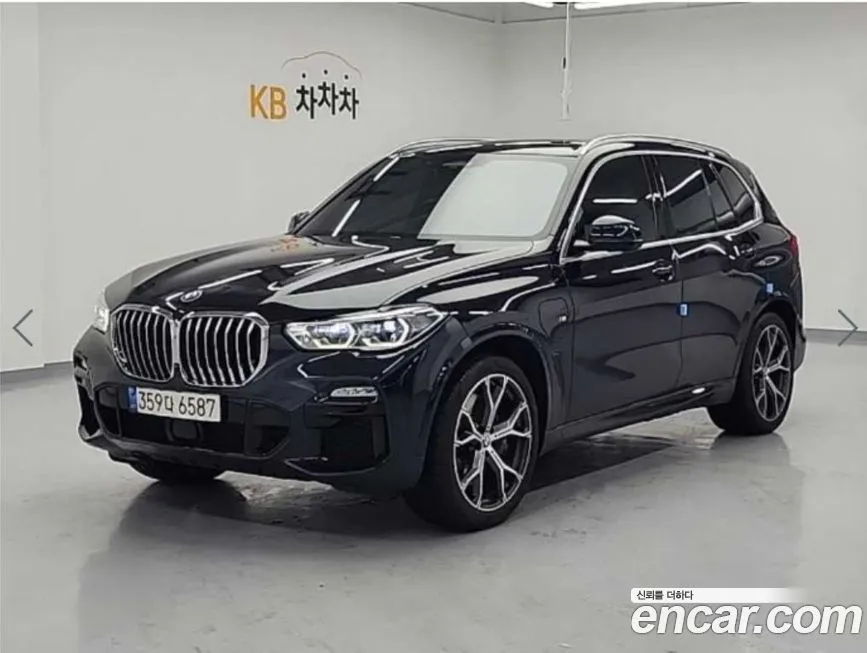 BMW X5 — фото 1