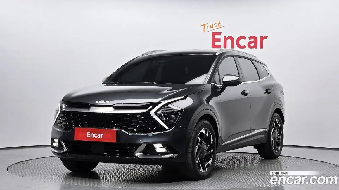 Kia Sportage — фото 1