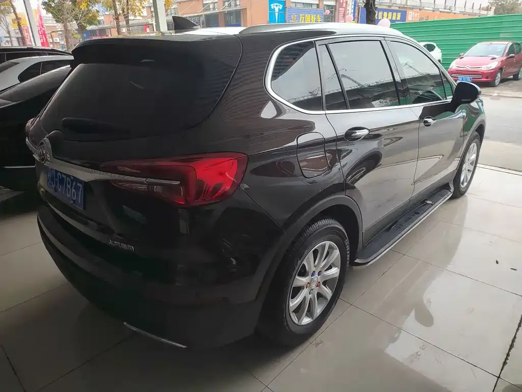 Buick Envision Plus — фото 9
