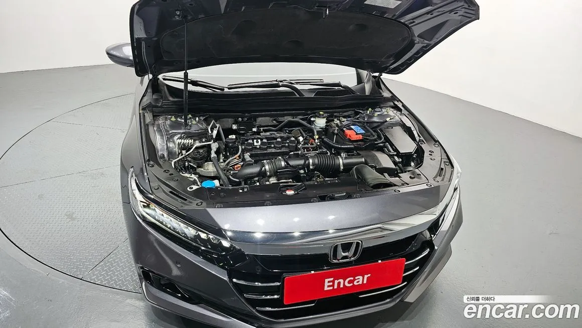 Honda Accord — фото 6