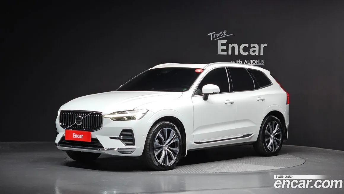Volvo XC60 — фото 1