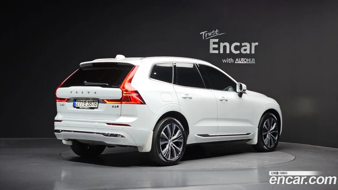 Volvo XC60 — фото 2