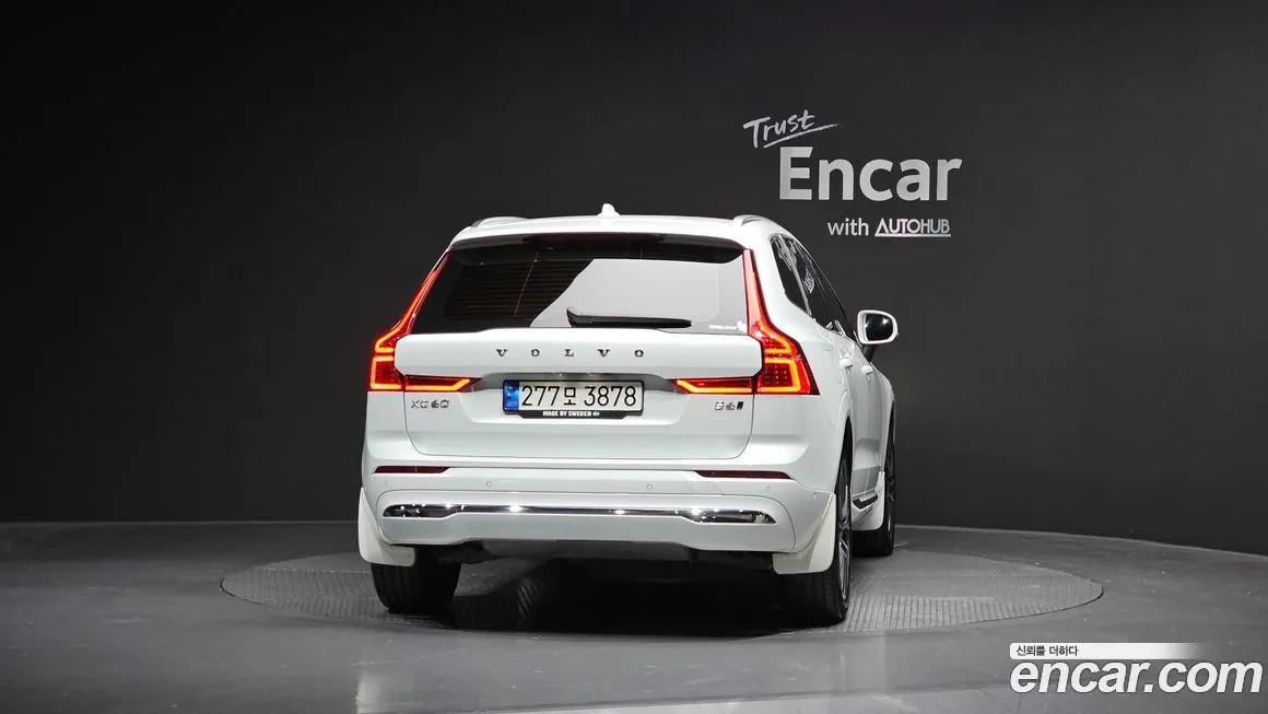 Volvo XC60 — фото 4