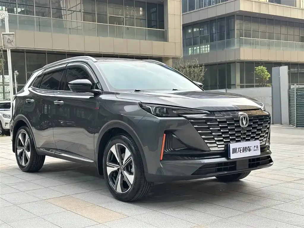 Changan CS55PLUS — фото 3