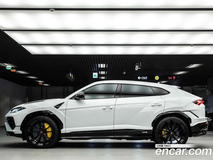 Lamborghini Urus — фото 6