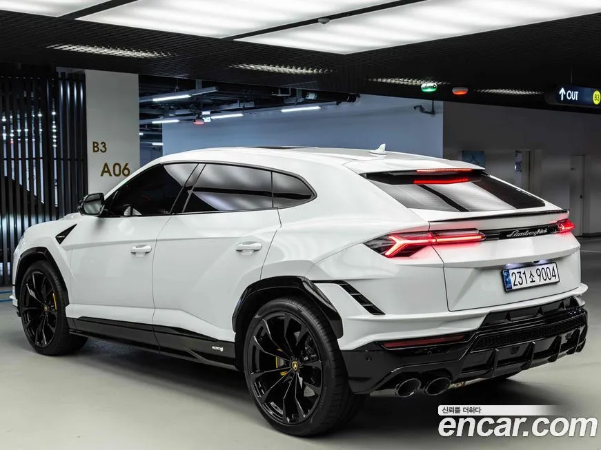Lamborghini Urus — фото 7
