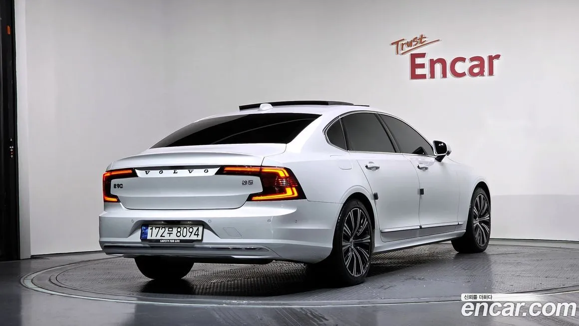Volvo S90 — фото 2