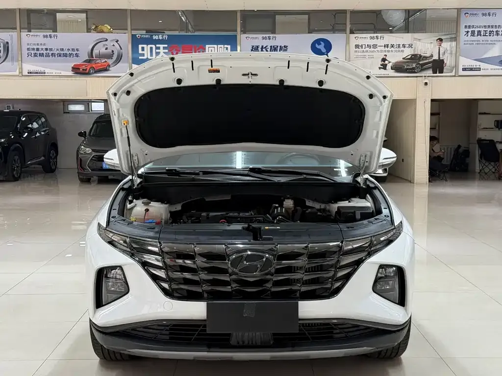 Hyundai Tucson — фото 7