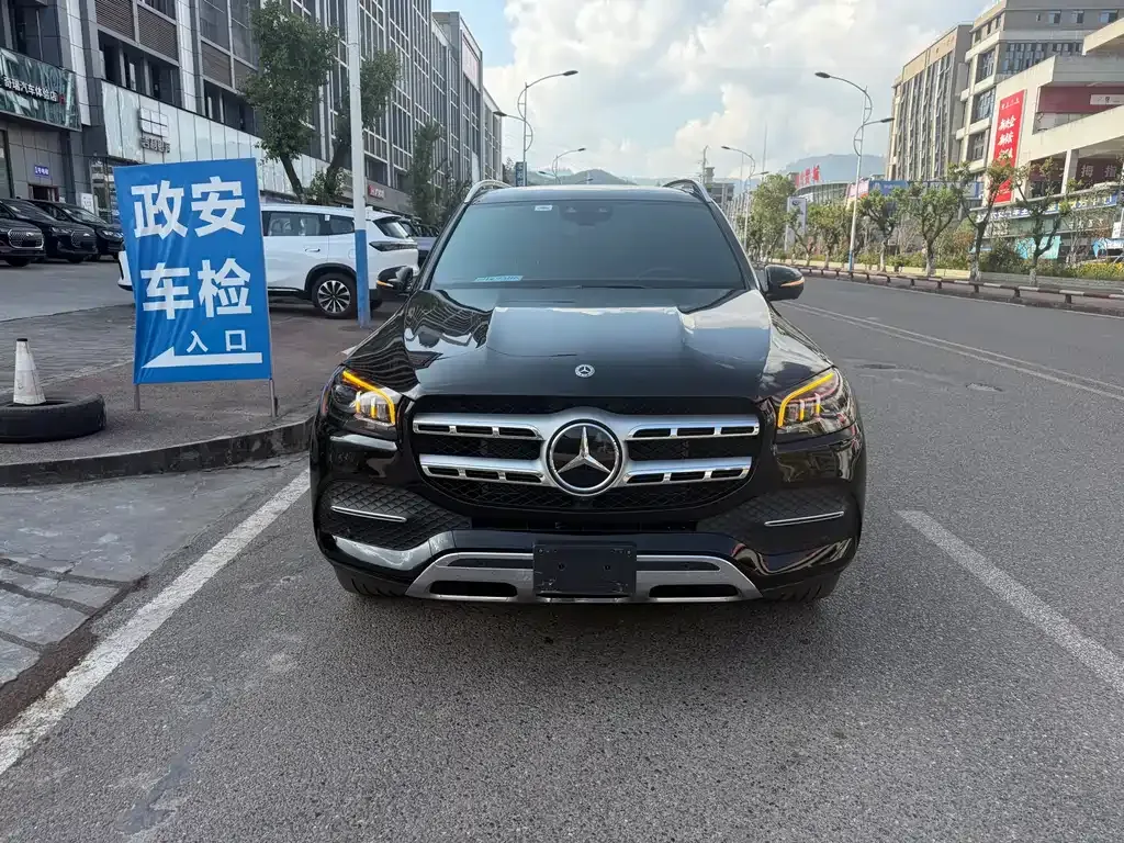 Mercedes-Benz GLS — фото 2