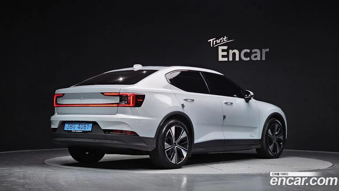 Polestar Polestar 2 — фото 2