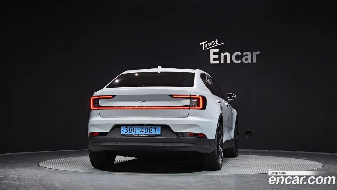 Polestar Polestar 2 — фото 4