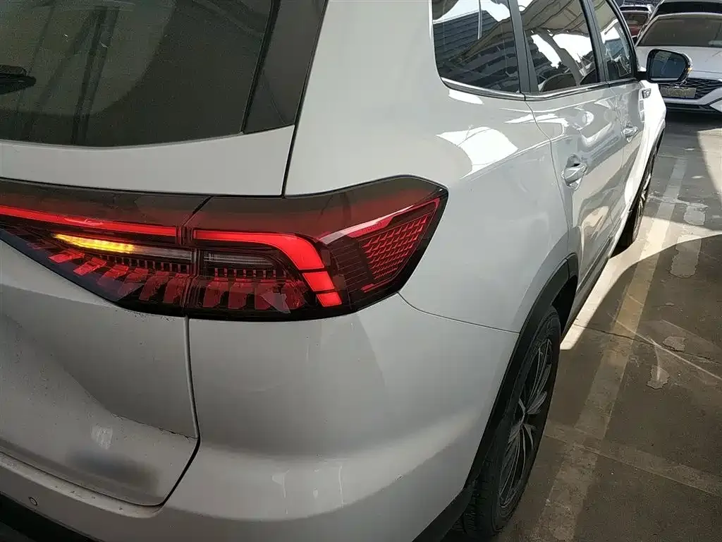 Chery Tiggo 8 PRO — фото 8