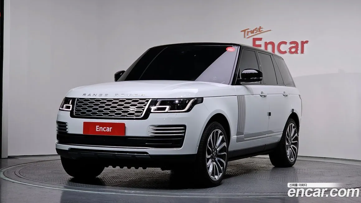 Land Rover Range Rover — фото 1