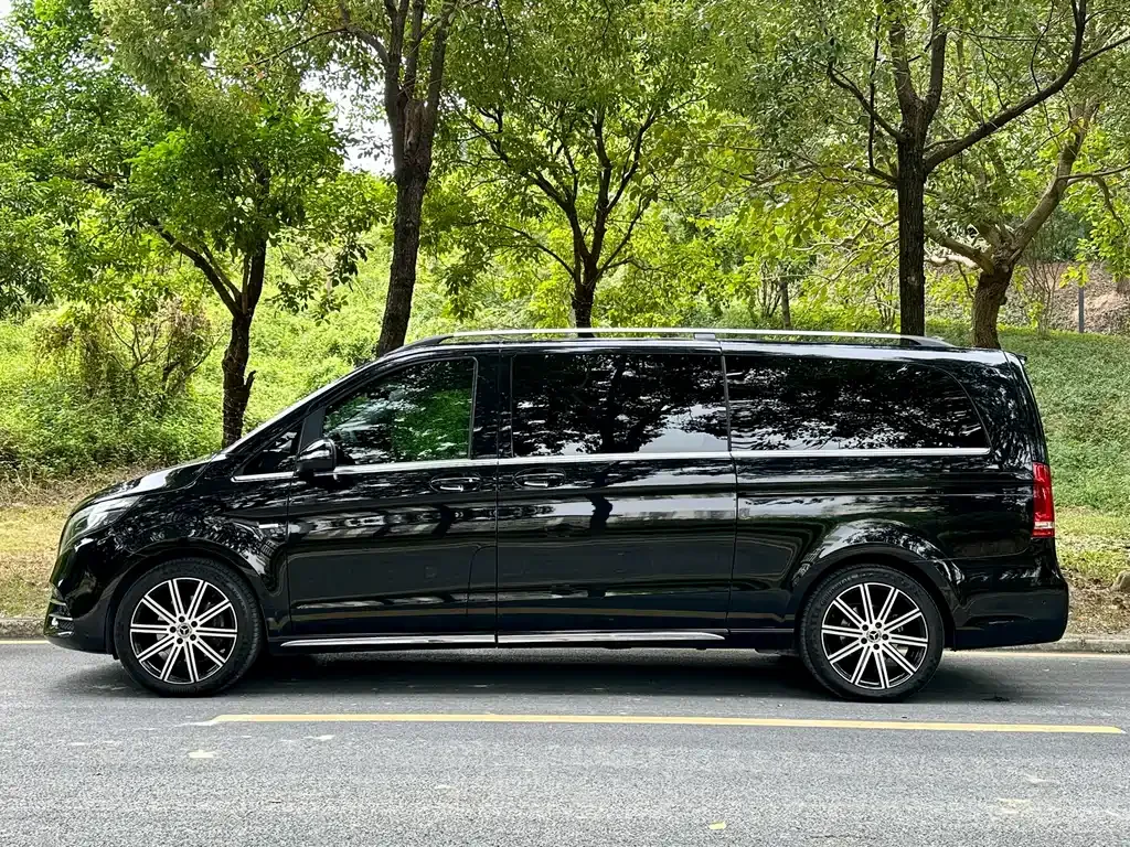 Mercedes-Benz V-Class — фото 4