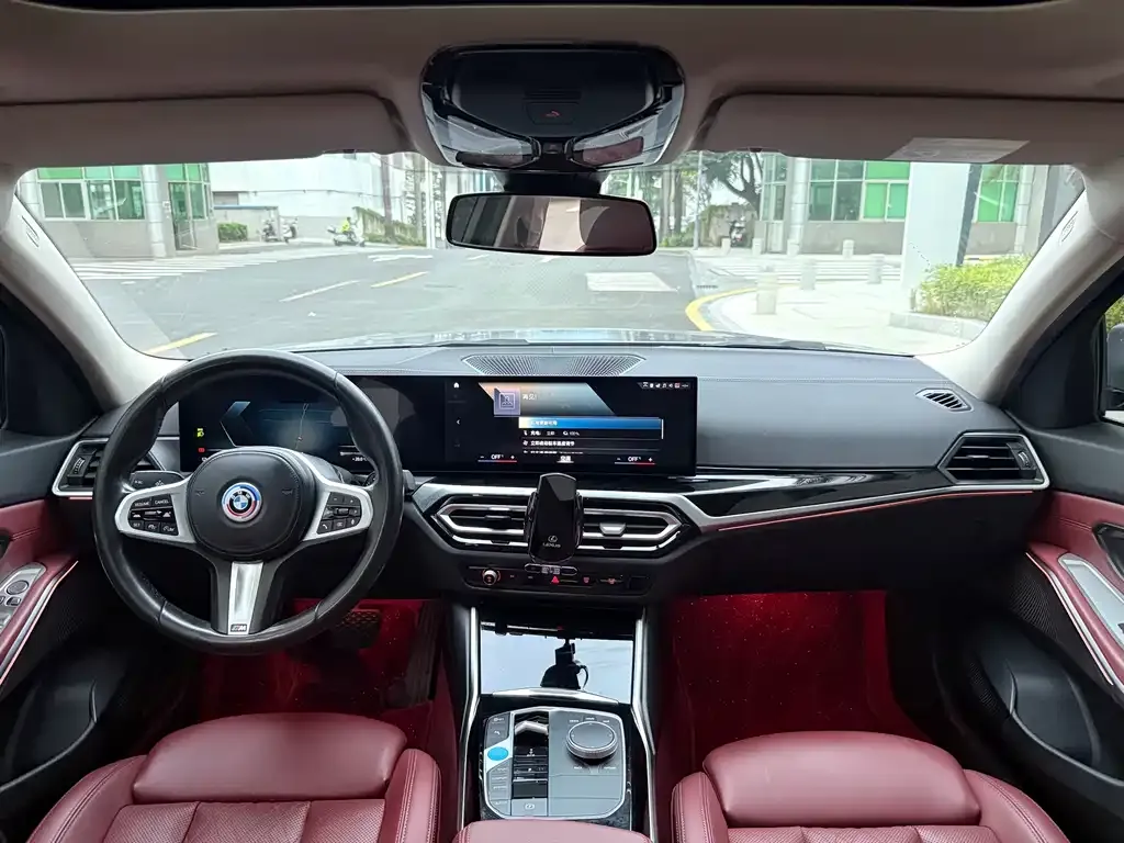 BMW i3 — фото 4