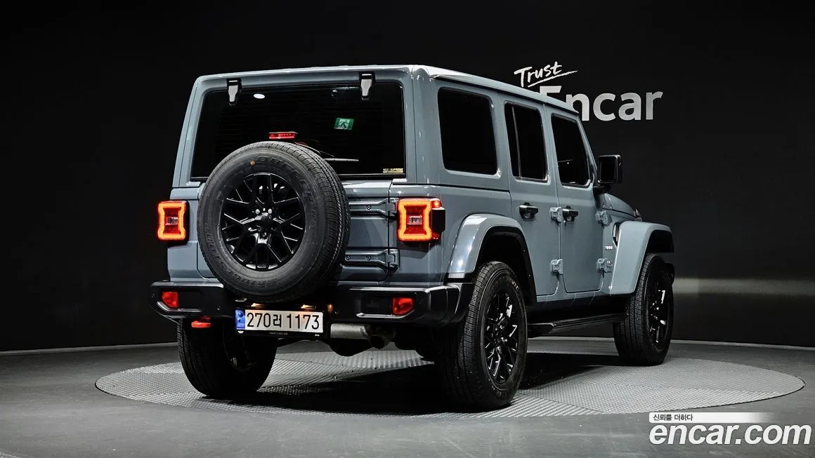 Jeep Wrangler — фото 2