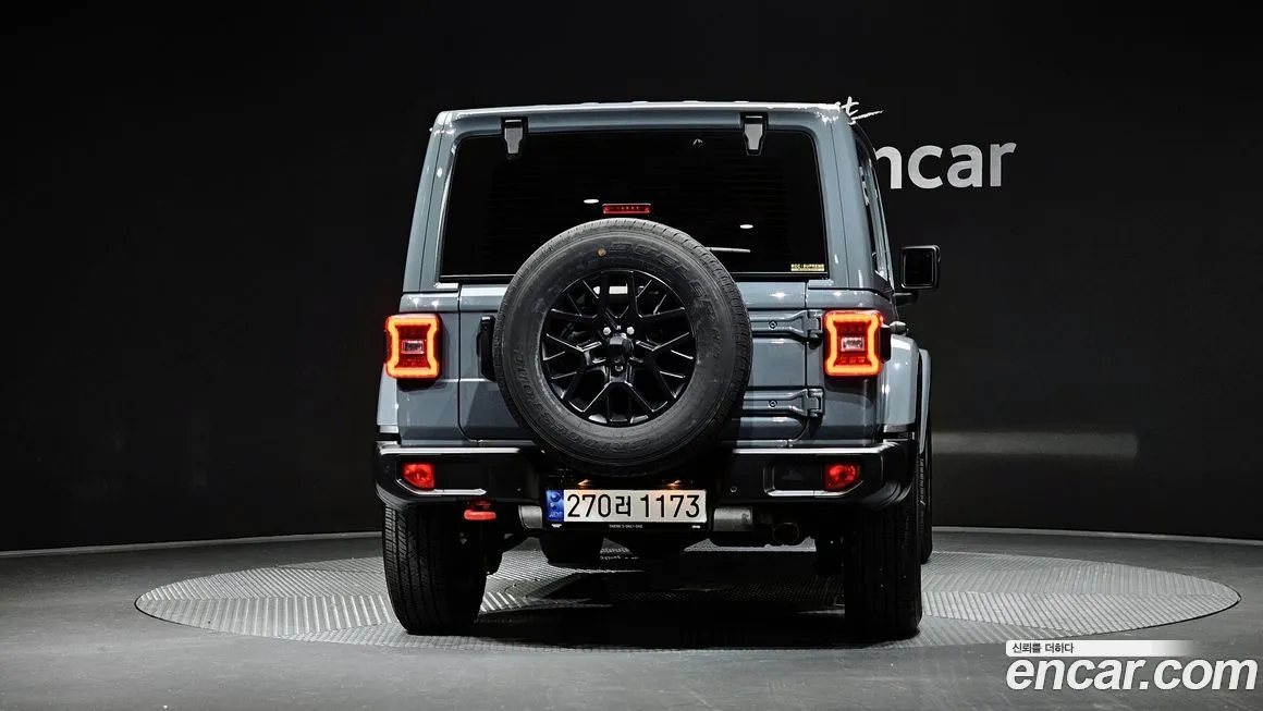 Jeep Wrangler — фото 4