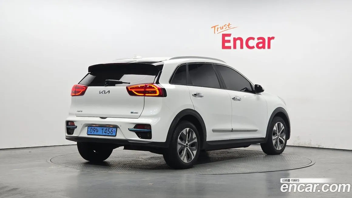 Kia Niro — фото 2