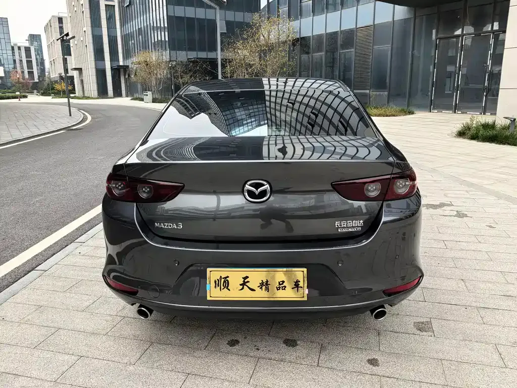 Mazda 3 Axela — фото 6