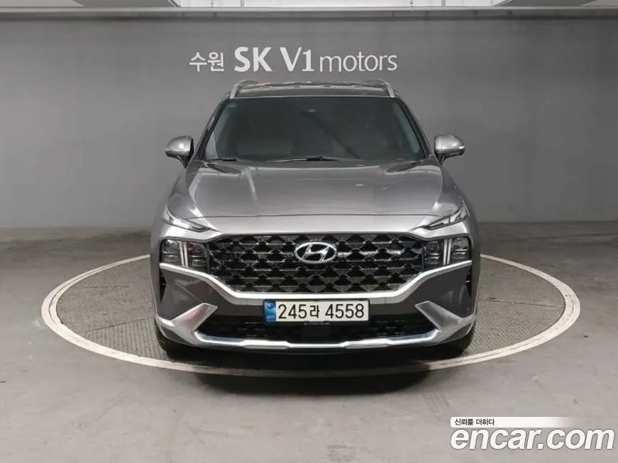 Hyundai Santafe — фото 1