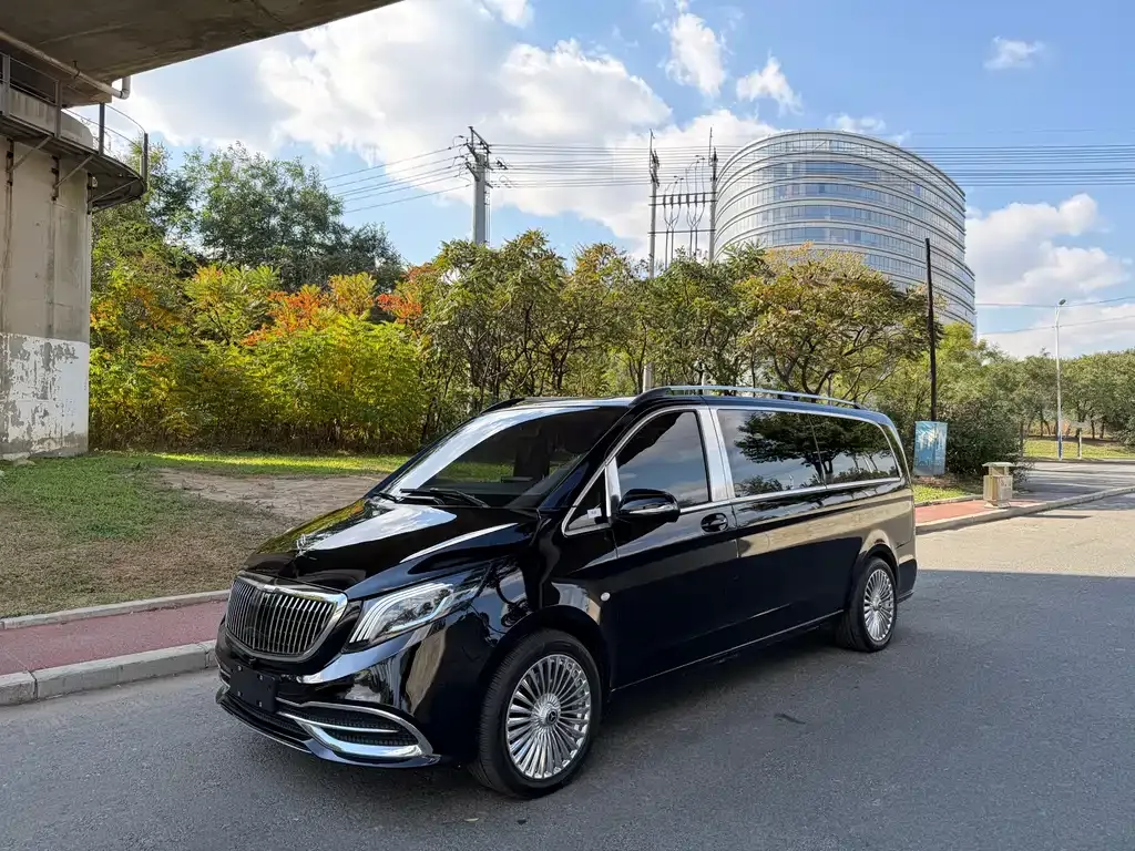Mercedes-Benz Vito — фото 1