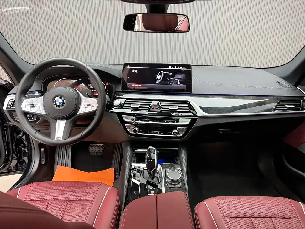 BMW 5 Series — фото 3