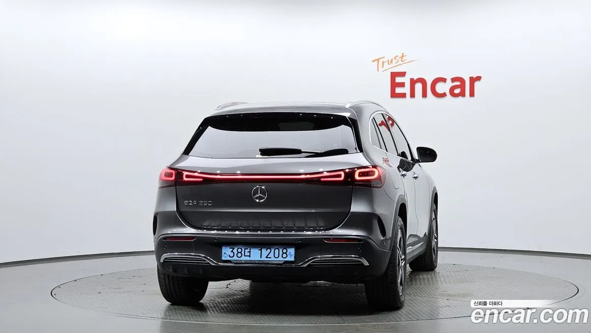 Mercedes-Benz EQA — фото 4
