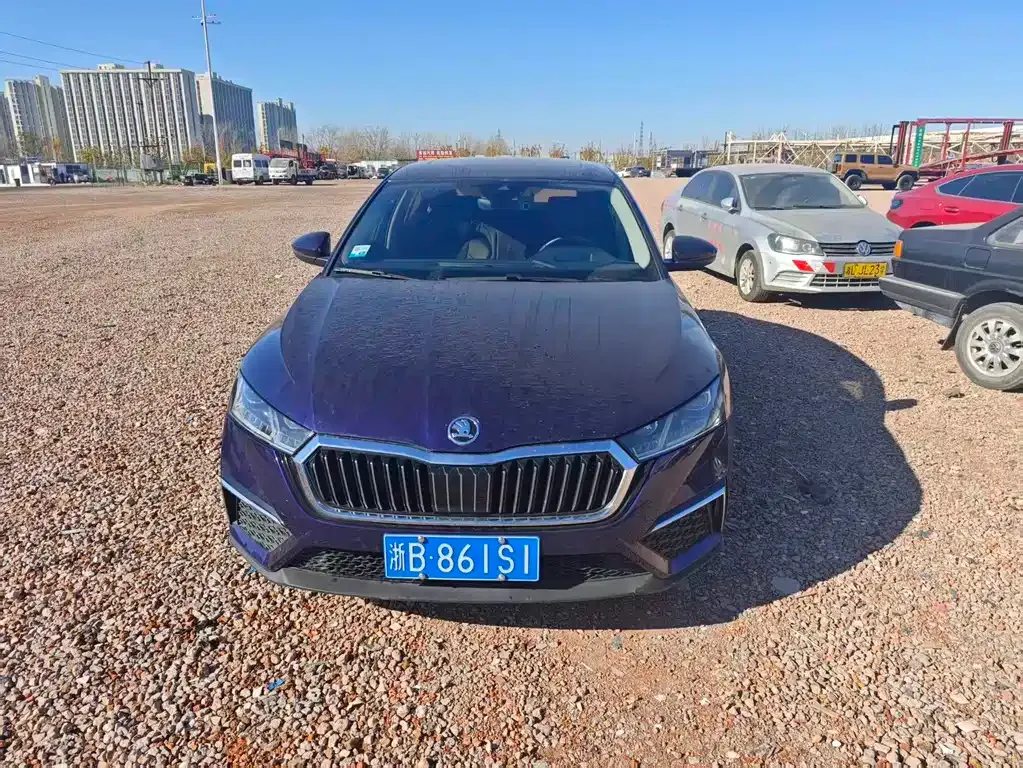 Skoda Octavia — фото 4