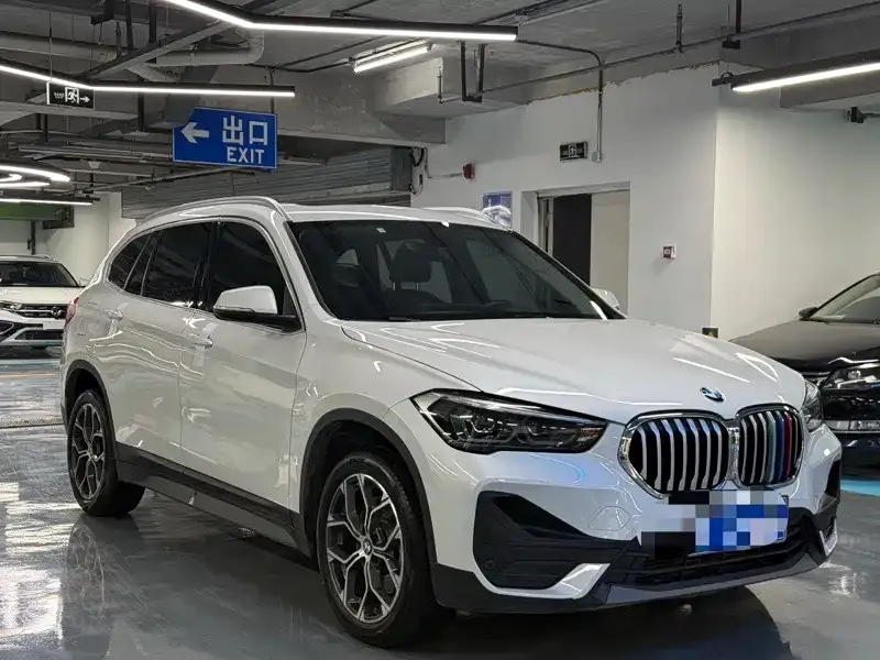 BMW X1 — фото 3