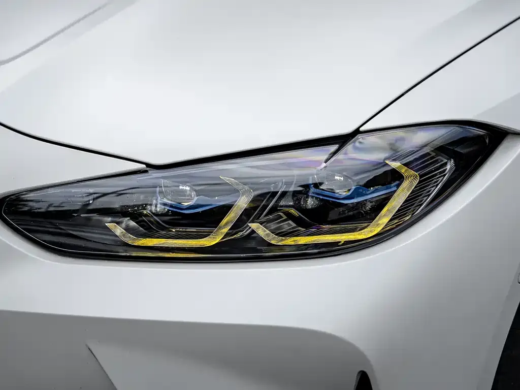 BMW M4 — фото 3