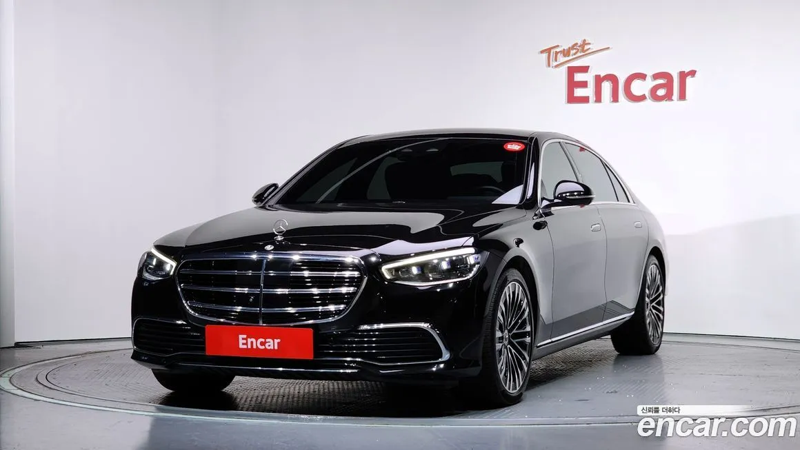 Mercedes-Benz S-Class — фото 1